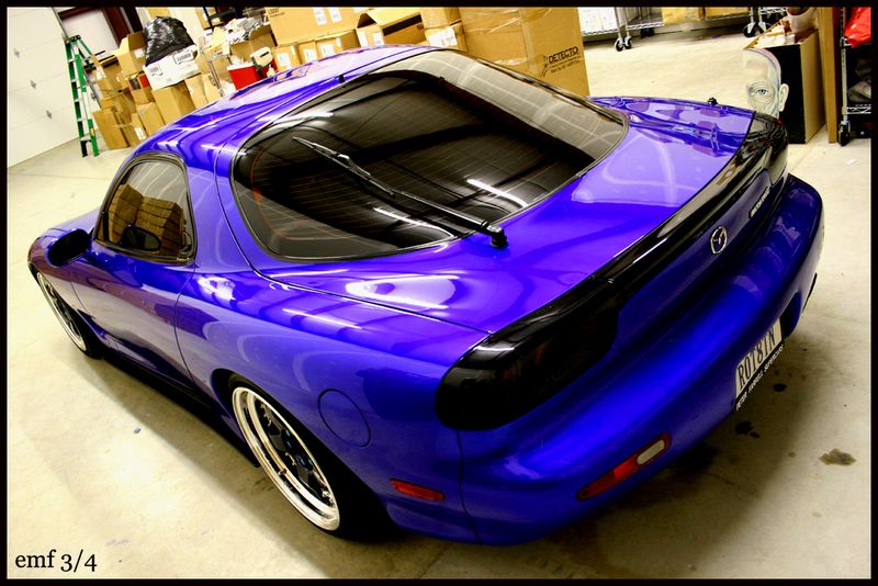Изменения цвета машины. Mazda rx7 перламутр. Краска Кэнди синий кобальт. Rx8 Mazda в цвете хамелеон. Mazda RX 7 фиолетовая.