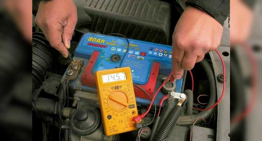 Как разрядить автомобильный аккумулятор