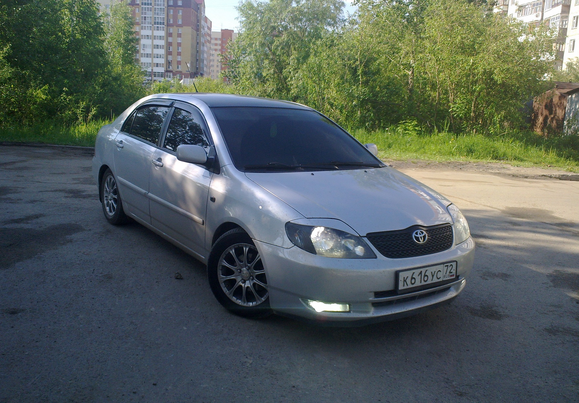 Королла е120 замена. Тойота Королла кузов е120. Toyota Corolla 120 кузов. Тойота Королла е120 седан. Тойота Королла 120 кузов хэтчбек.