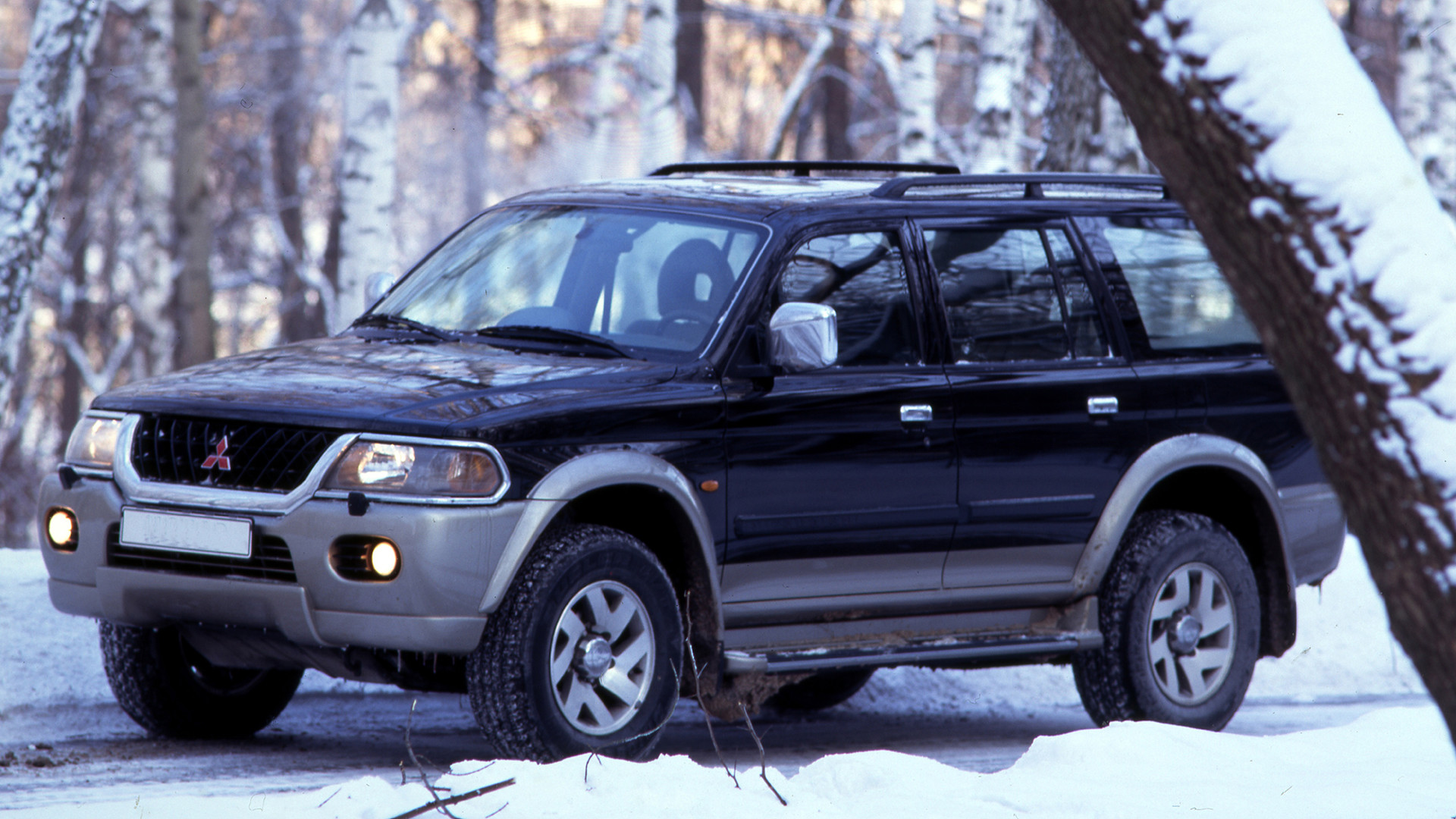 Конечно 120. Рамные Джипы Митсубиси. Рамные Джипы Pajero. Митсубиси Джипы 92 рамный. Мицубиси джип за 100 тыс руб.