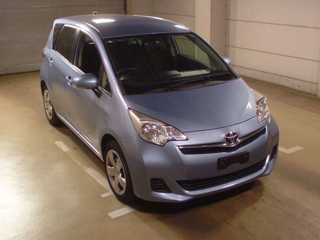 Авто из японии с аукциона. Ractis 2013. Toyota Ractis 2021. Тойота Ractis 2007 Android. Toyota Ractis in Japan.