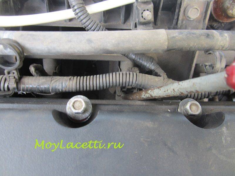 Как снять форсунки Лачетти, Гентра Как снять форсунки Лачетти, Гентра